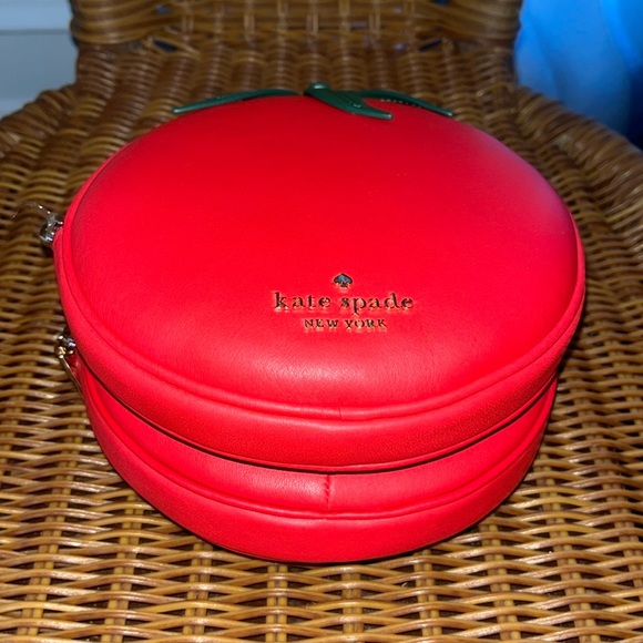 ♠️🍅kate spade 3D Tomato Mangia Double Dual Compartment Small Crossbody Bag Red - Picture 11 of 15